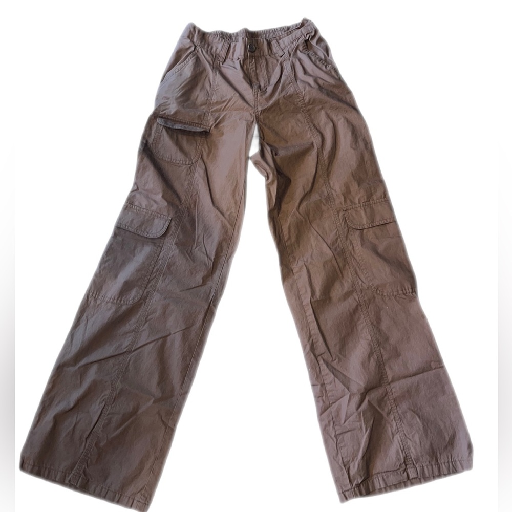Women's Low-Rise Wide Leg Cargo Pants - Wild Fable Brown Size XXS